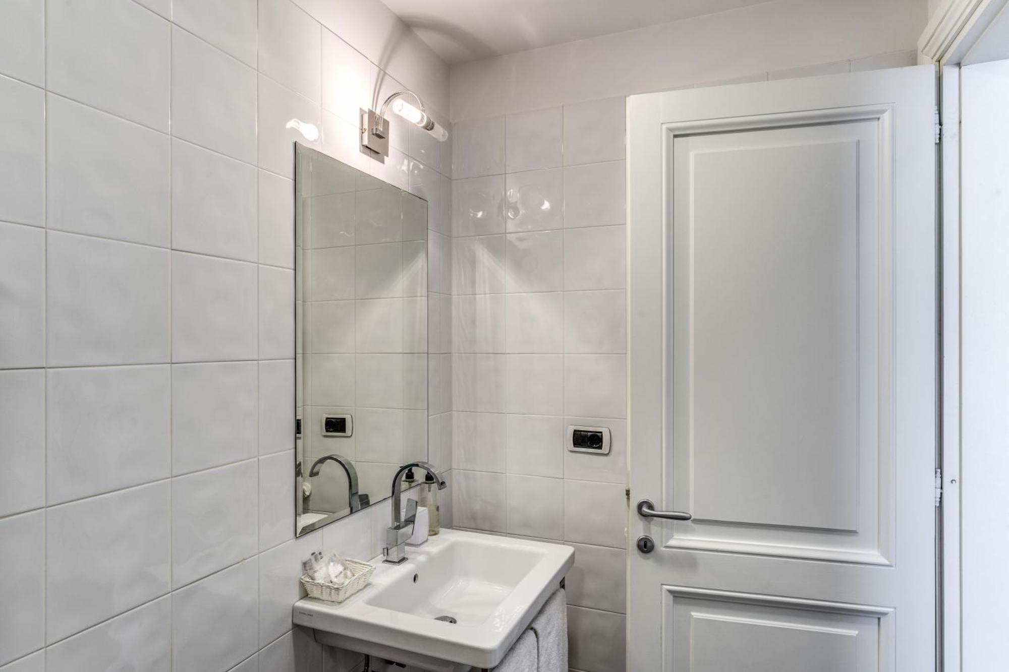 Guest House Cavour 278 ローマ エクステリア 写真
